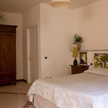 Residence Montefiore San Baronto Kültér fotó