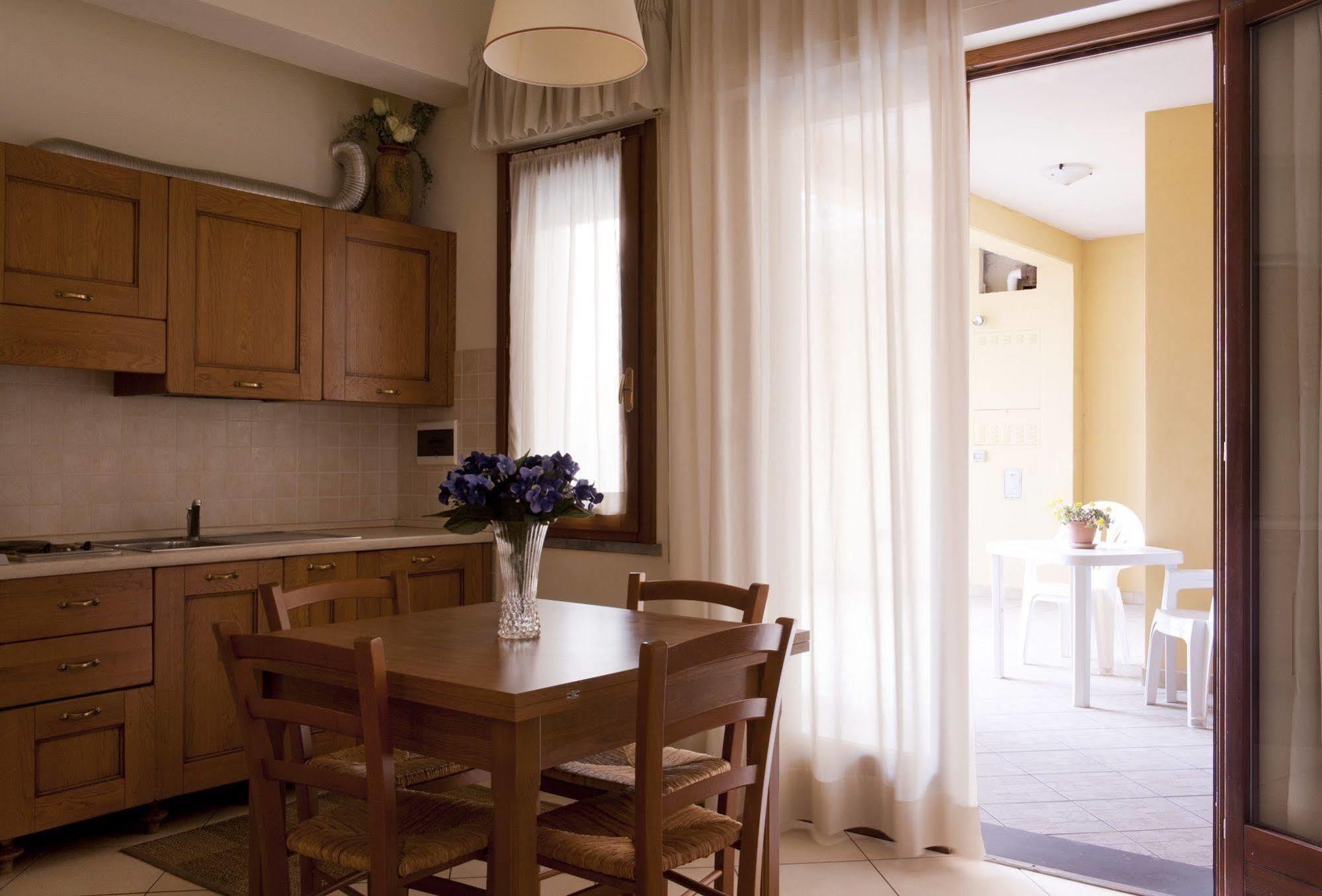 Residence Montefiore San Baronto Kültér fotó
