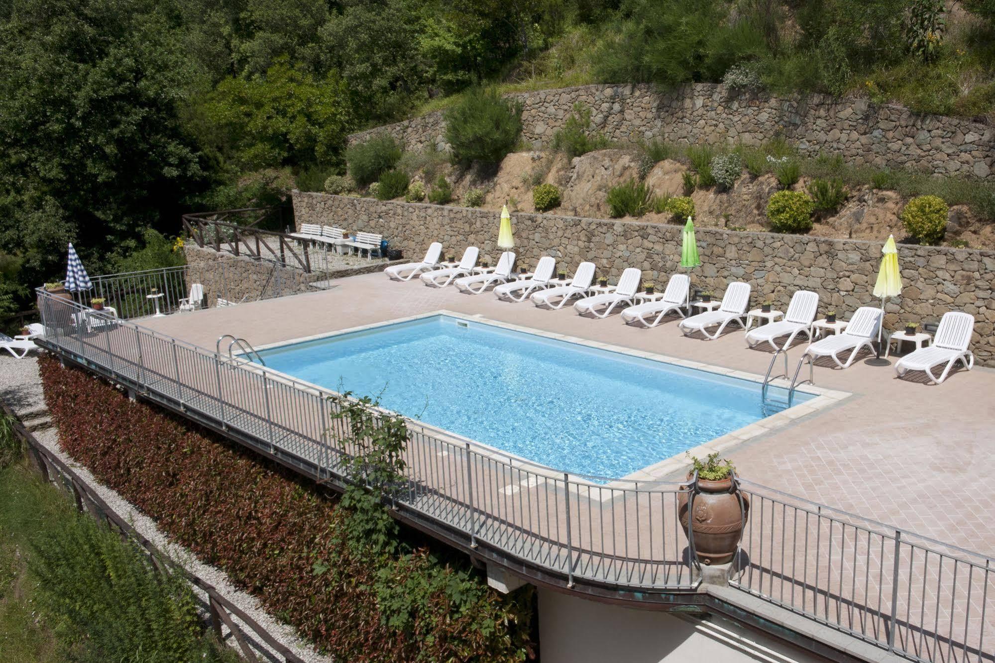 Residence Montefiore San Baronto Kültér fotó